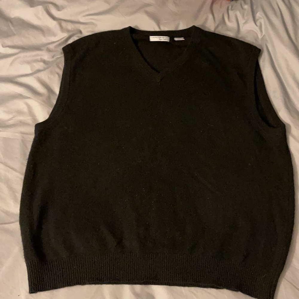 Cashmere sweater vest V neck - Picture 10 of 10